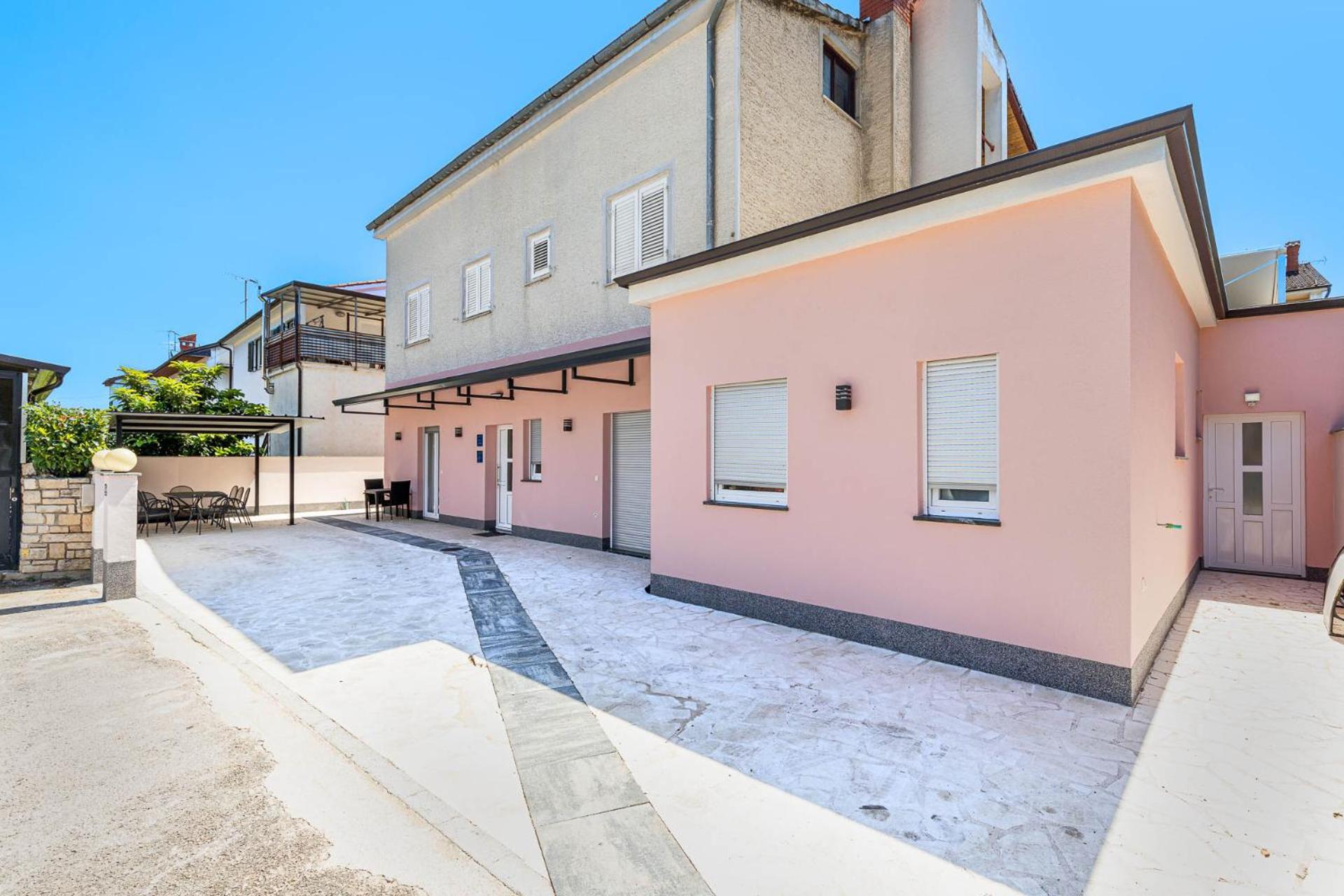 Rooms And Studio Flora Poreč Exteriör bild