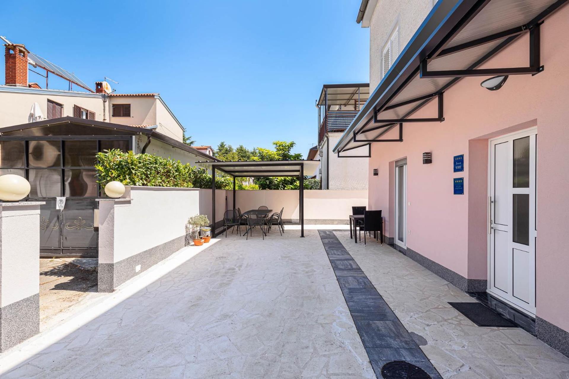 Rooms And Studio Flora Poreč Exteriör bild